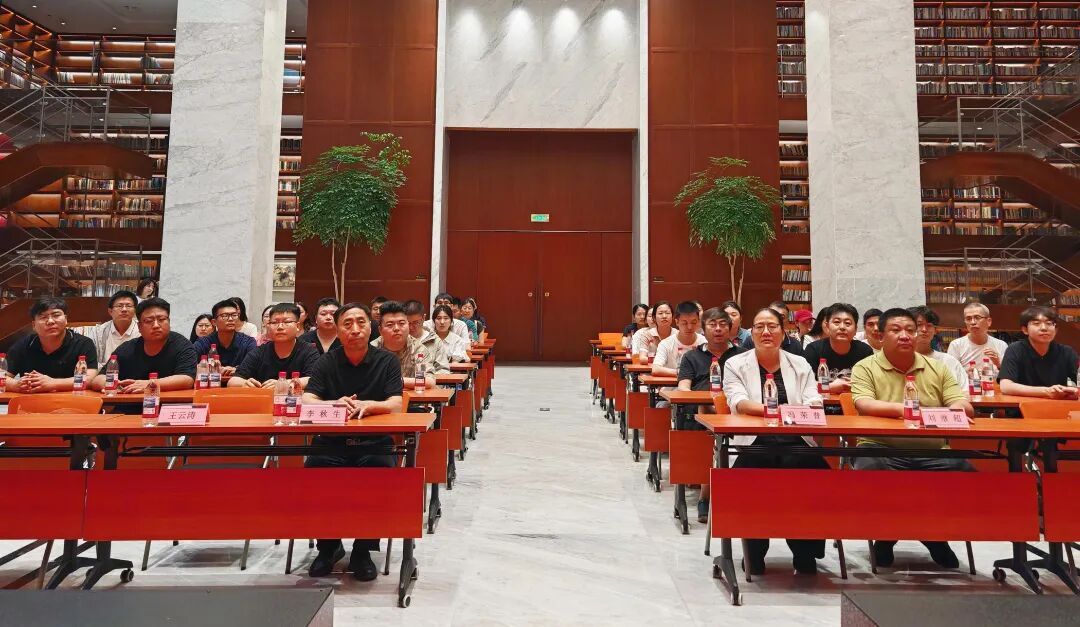 两者都保留在站内即可形成完整阅读路径